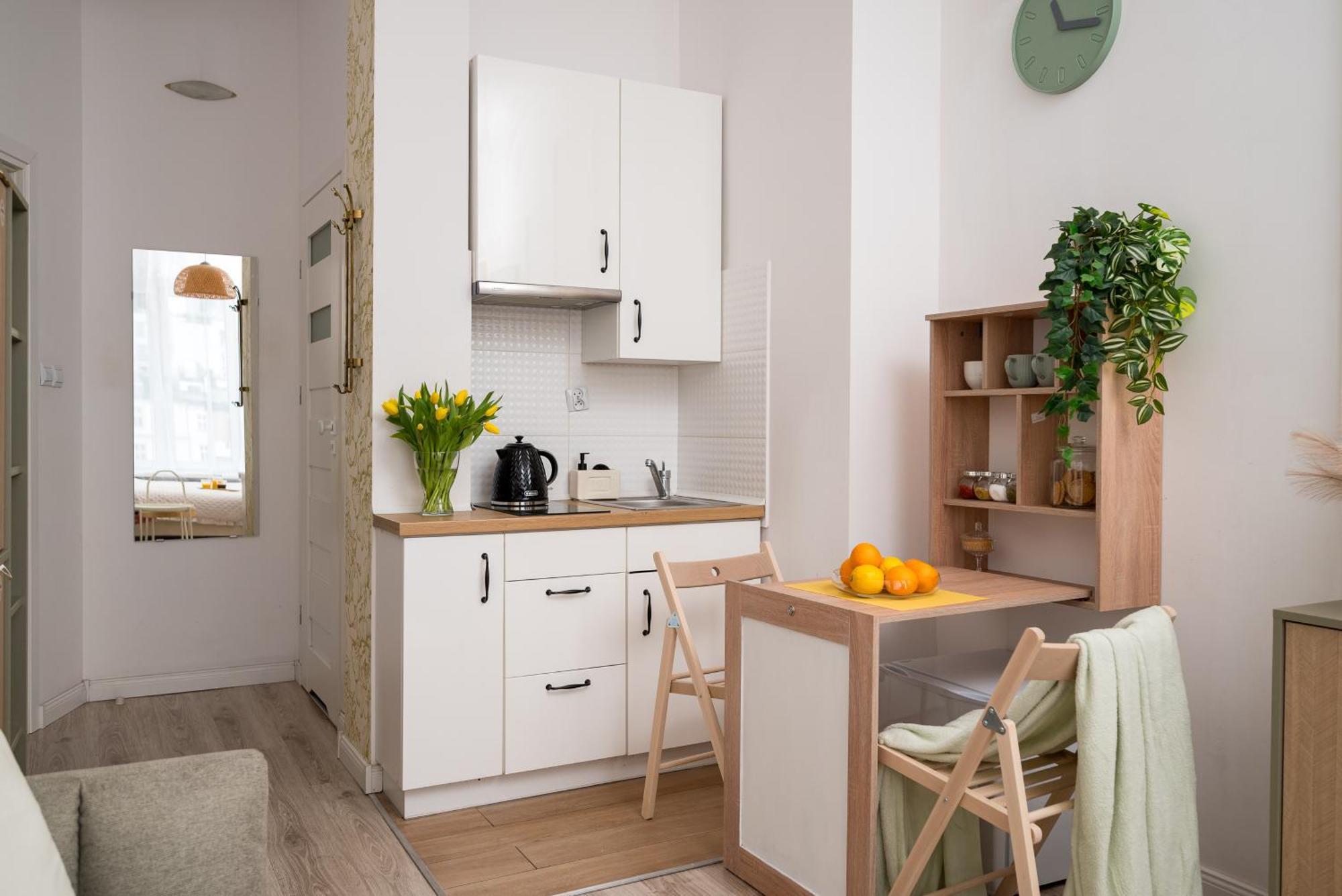 Green Oasis Charming Loft In A Historic Warsaw Tenement House 900 M From Central Station Экстерьер фото