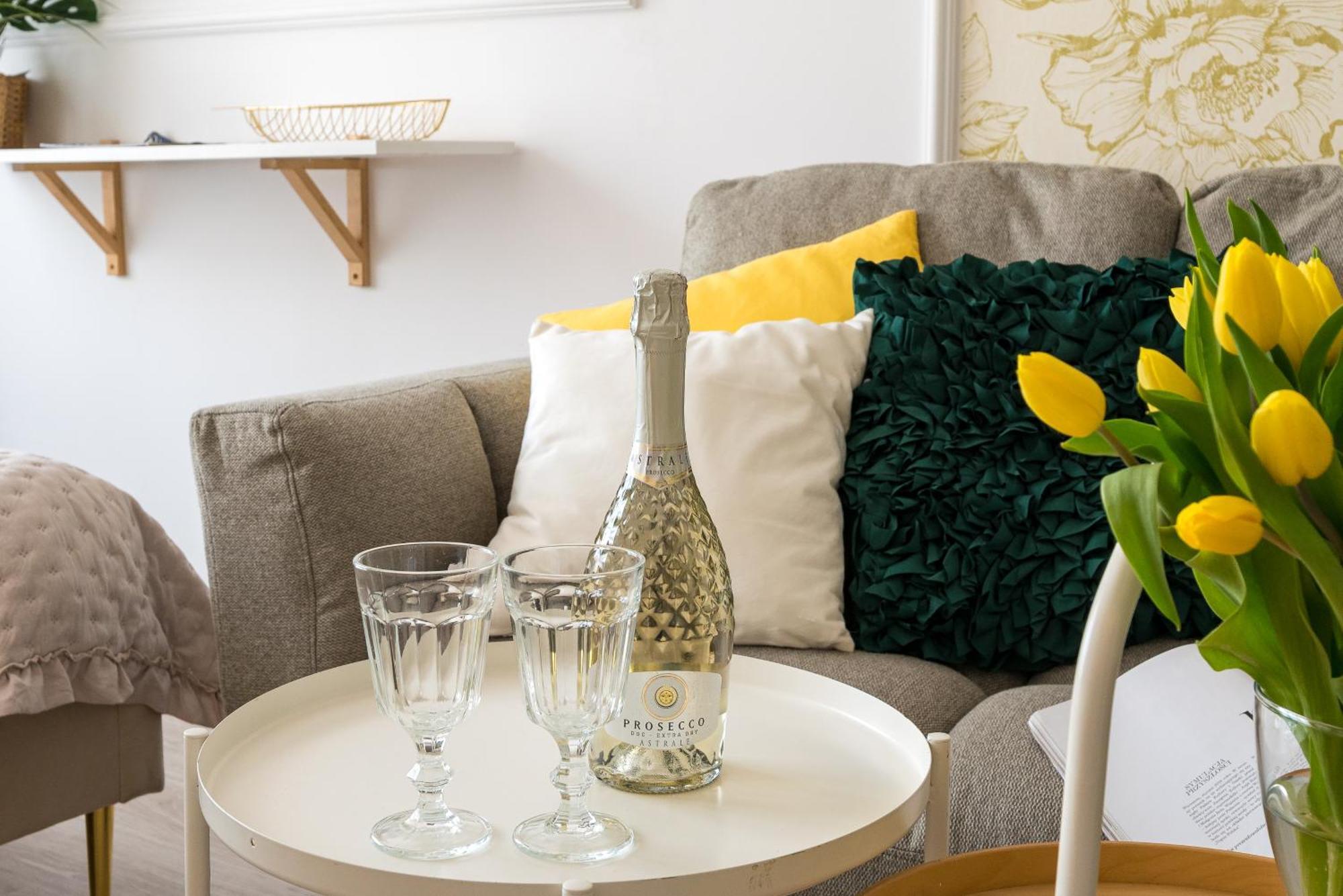 Green Oasis Charming Loft In A Historic Warsaw Tenement House 900 M From Central Station Экстерьер фото